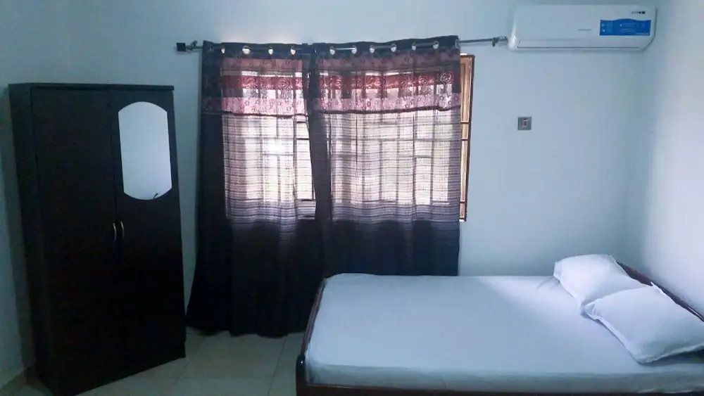 Rose Villa