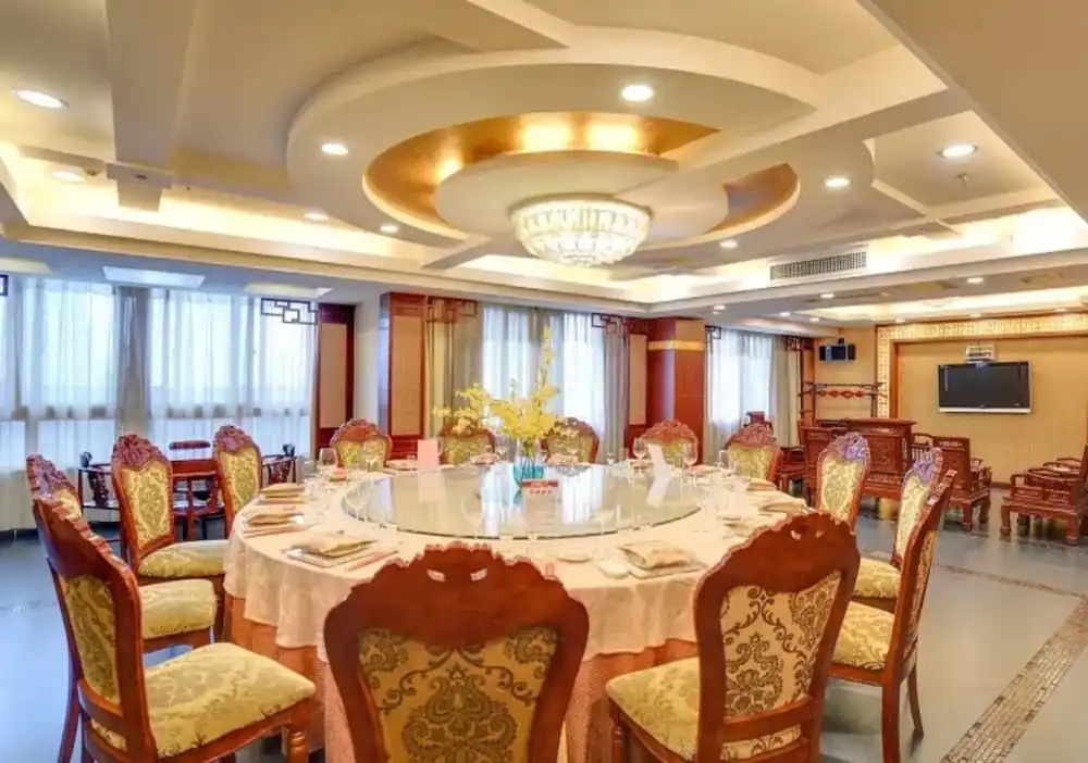 Yuelai Hotspring Hotel