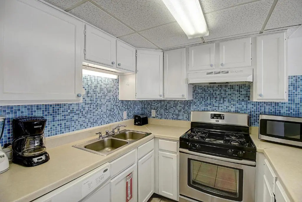 Little Shell Sm152 Condo