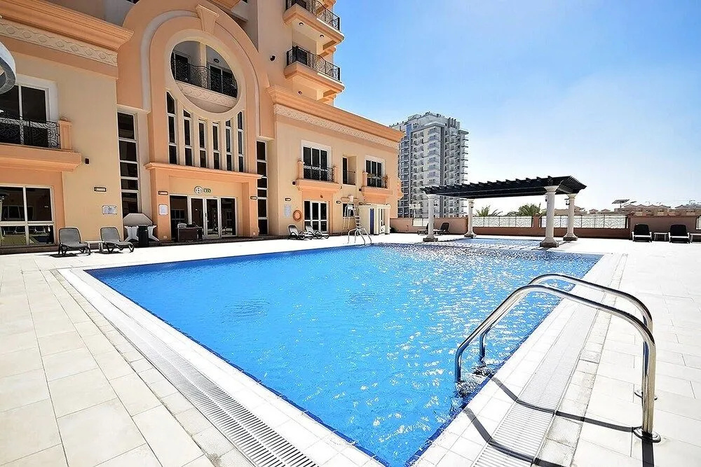 Canal Residence