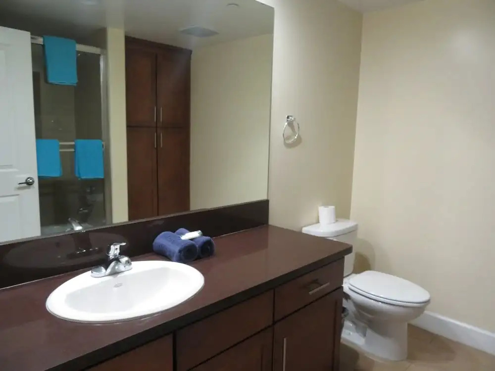 2 Bed 2 Bath in Studio City