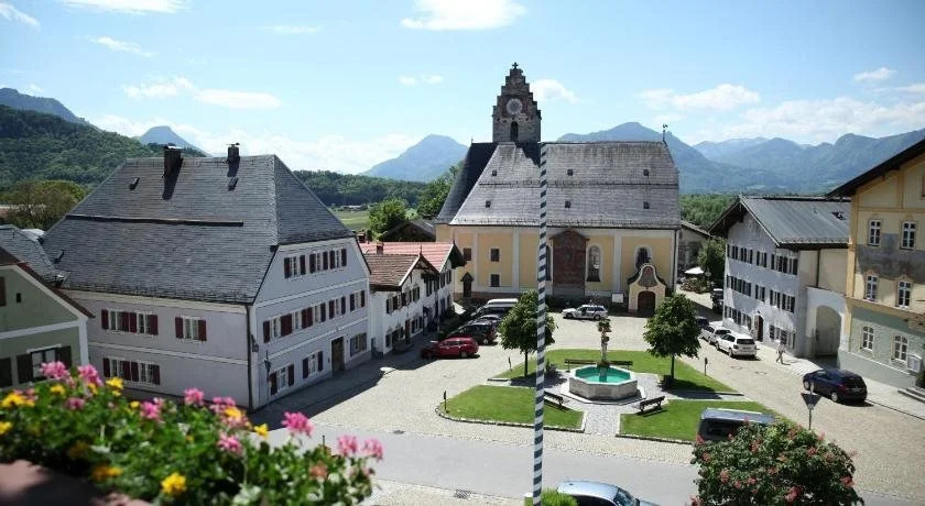 Hotel Hofwirt Neubeuern