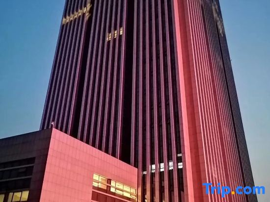 Quehua International Hotel