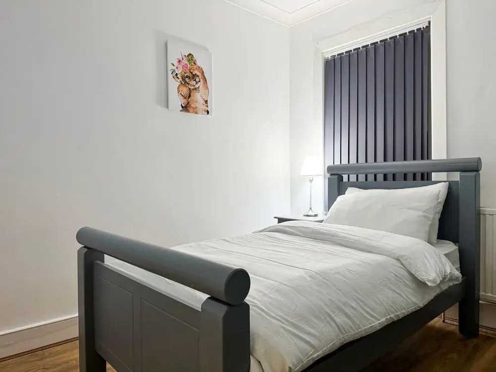 Modern North London Retreat - 7 Bedrooms