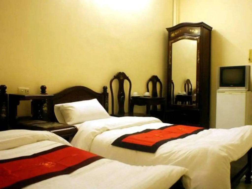 Thang Long 1 Hotel