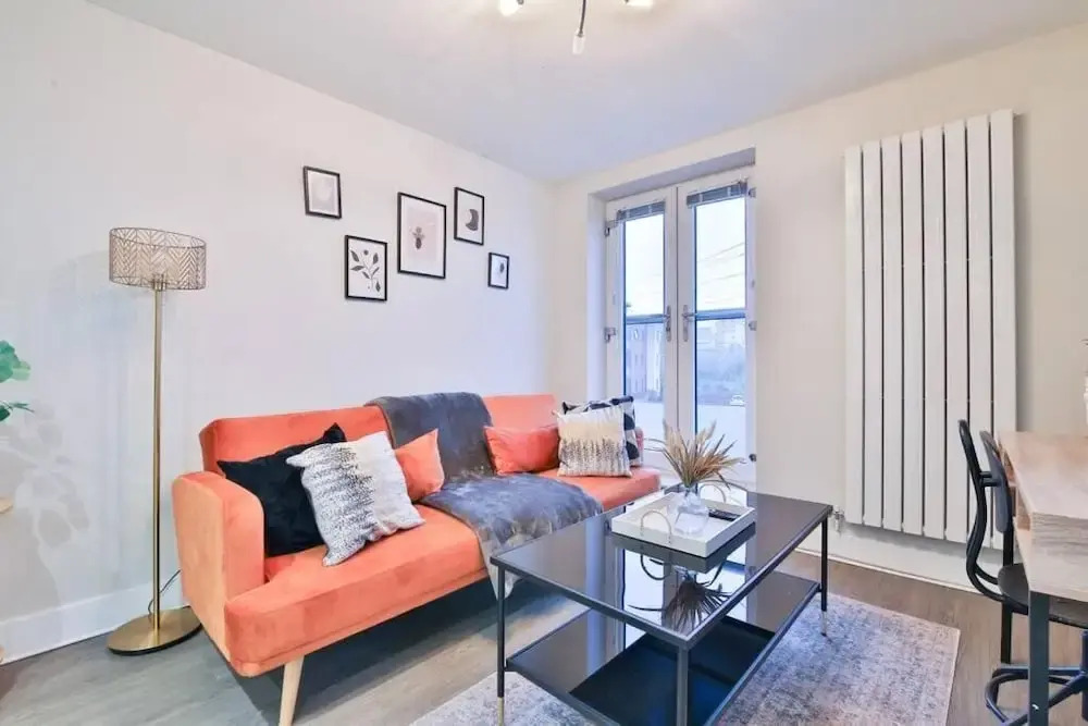 Whitchurch Place 2 Bed Flat in Cardiff
