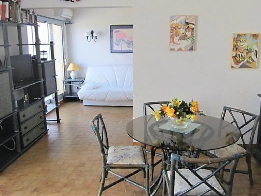 Appartement Le Lavandou, 3 pièces, 8 personnes - FR-1-251-81