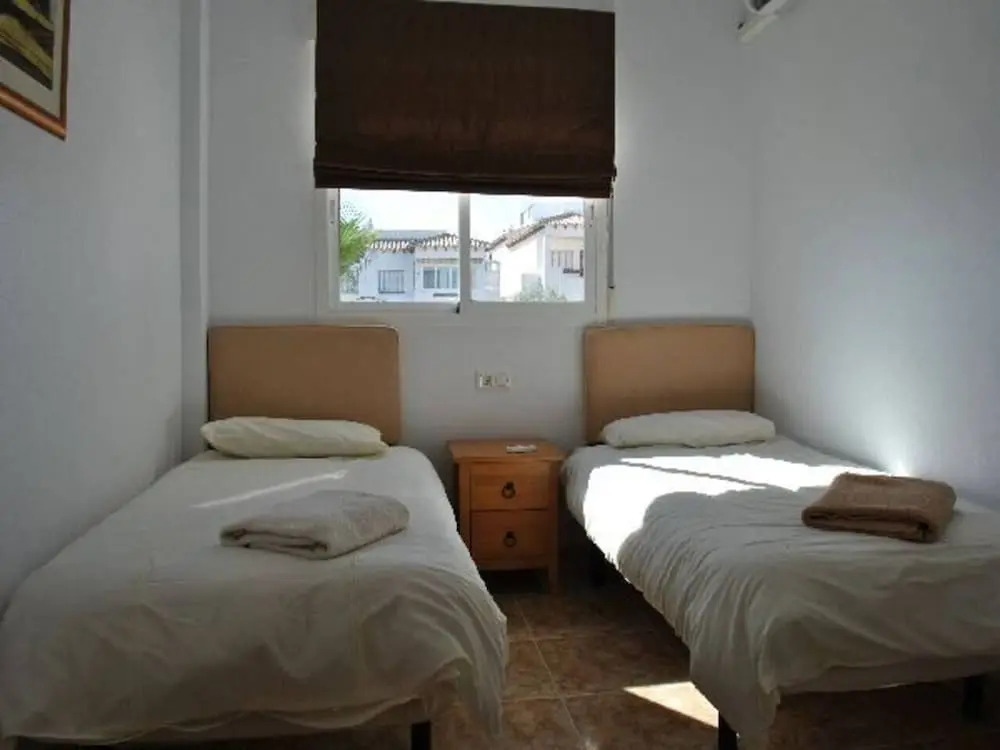 La Cinuelica R3 1st flr apt Overlooking Pool L152