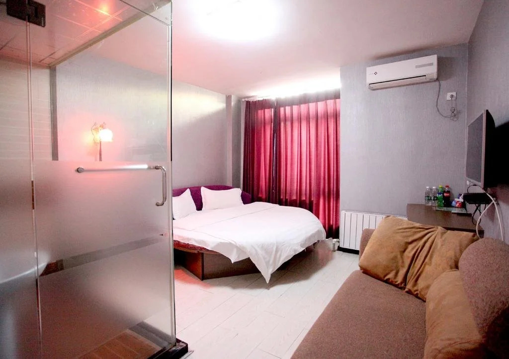Linyang Hotel