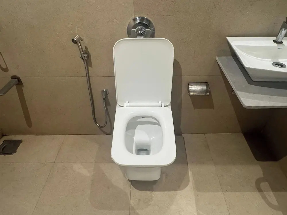 Hotel Sahara Residency