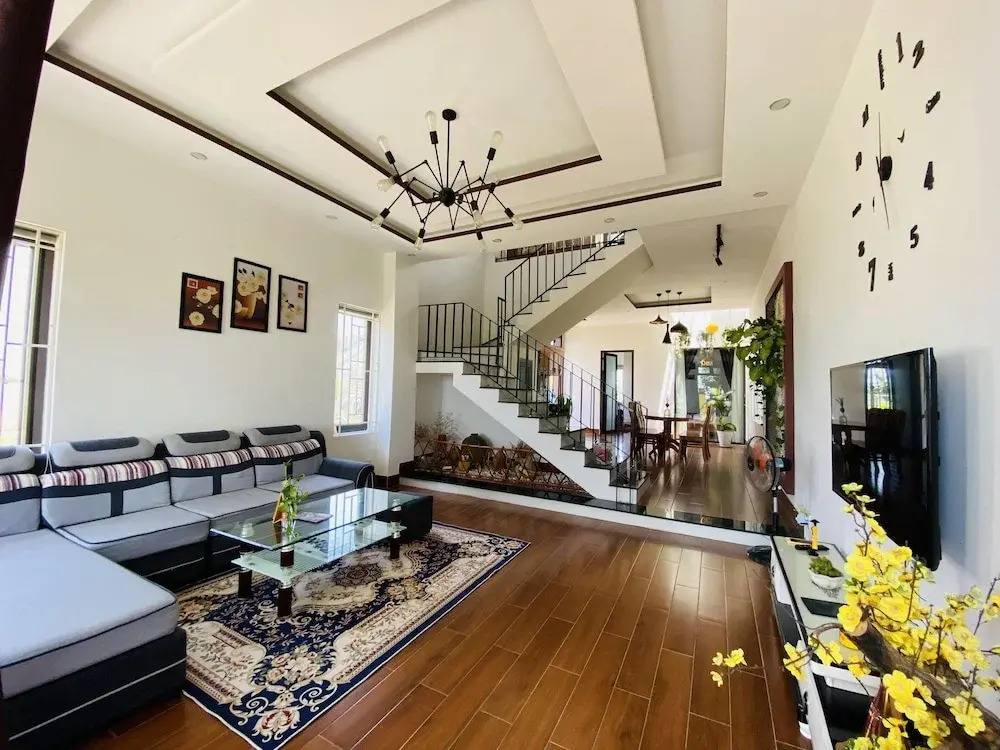 Field House Homestay