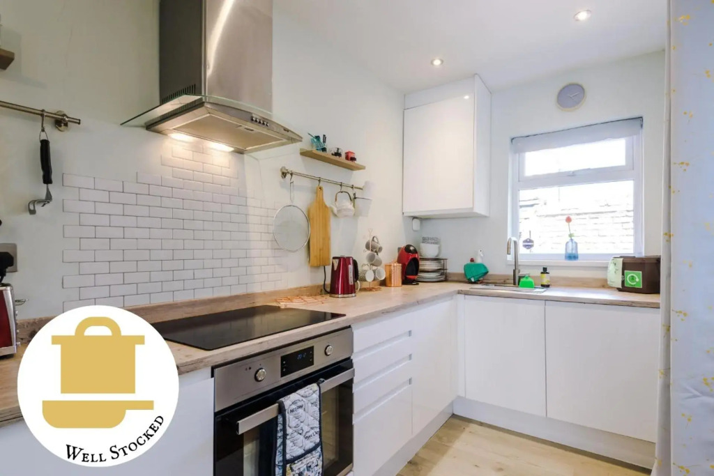 Enjoy the Pause in heart of Chester - Quiet, 2 min walk to Shops, Cafes, Bars, River, Parks & Attractions