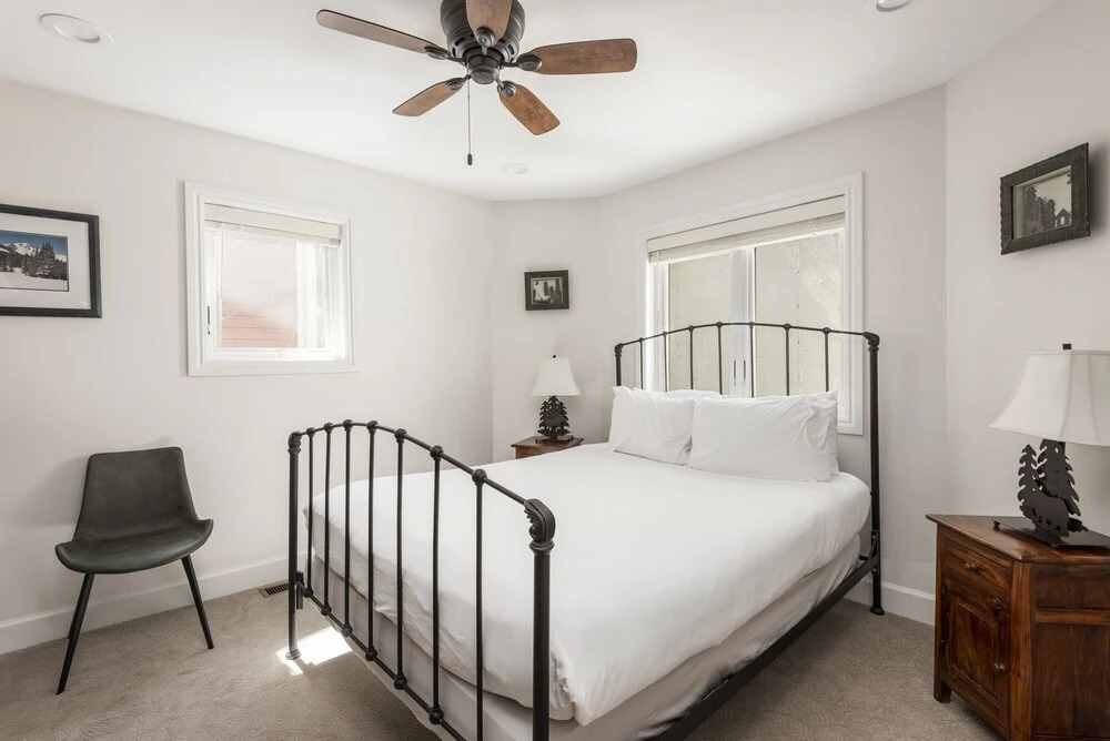 Motherlode A 4 Bedroom Condo by RedAwning