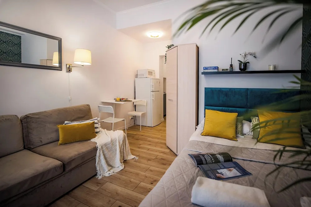 UnitApartments Studio Warszawa Zachodnia - blisko komunikacji lotnisko Chopina Blue City MGR