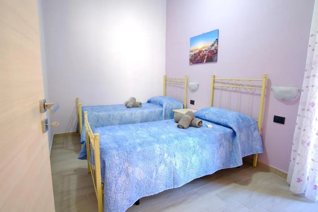 La rosa dei venti, apartment 1