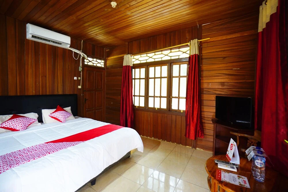 Golden Lake Resort by OYO Rooms