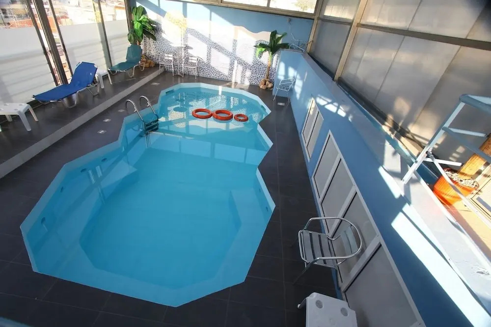 Mantas Hotel