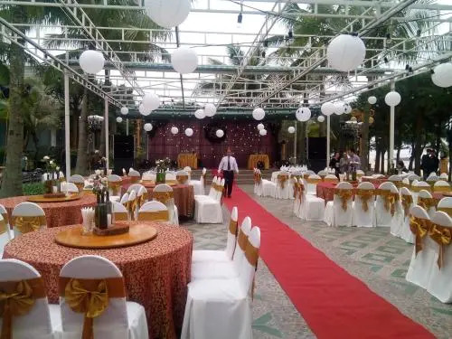 Bai Lu Resort