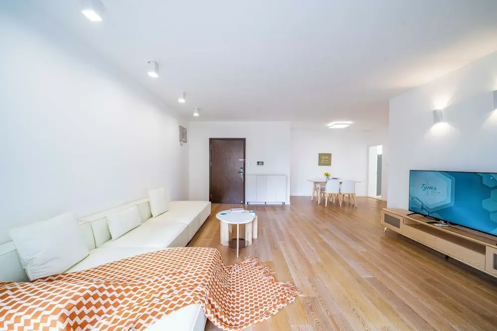 Tyms Tianshan 3BR 2BA near Suzhou Creek