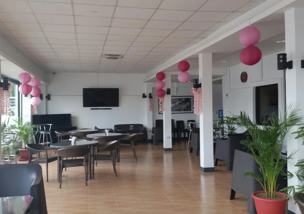 Flamingo Hostel