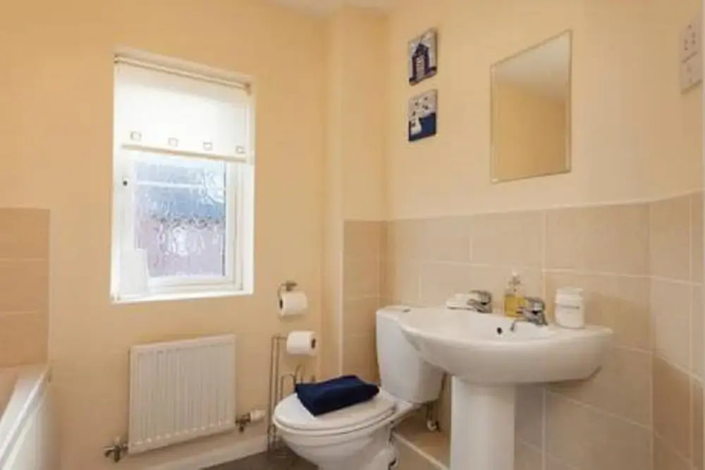 Malsbury Avenue Apartment