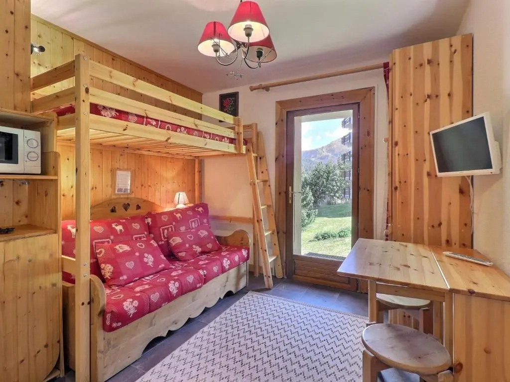 Appartement Méribel, 1 Pièce, 2 Personnes - Fr-1-182-54