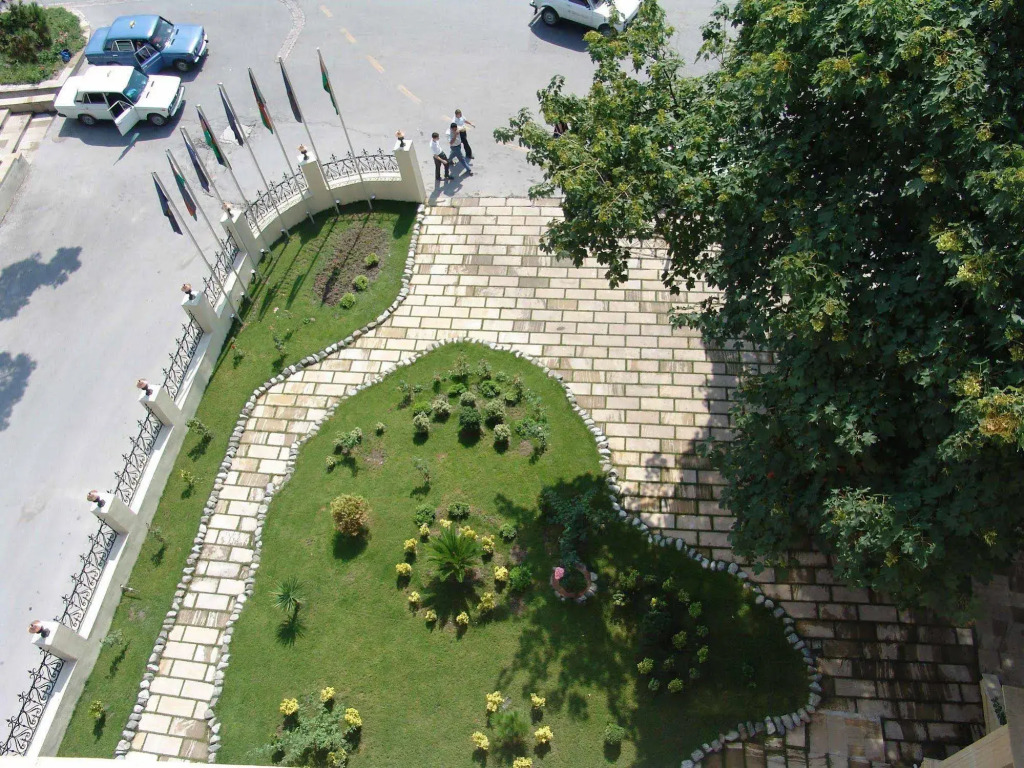 Sheki Saray Hotel 
