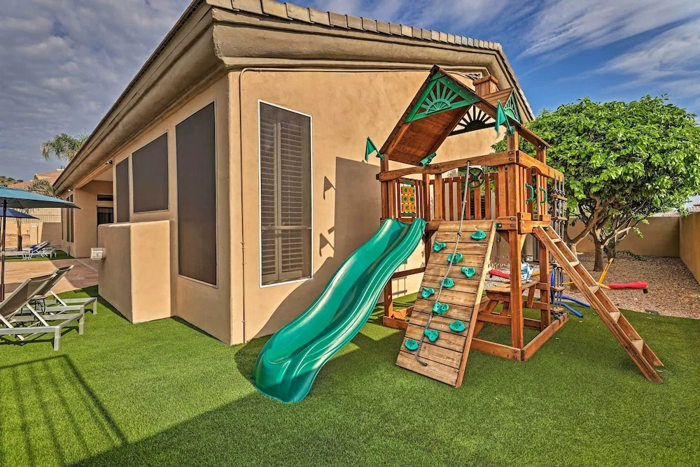 Patio, Playground! Glendale Family Gem Near Golf