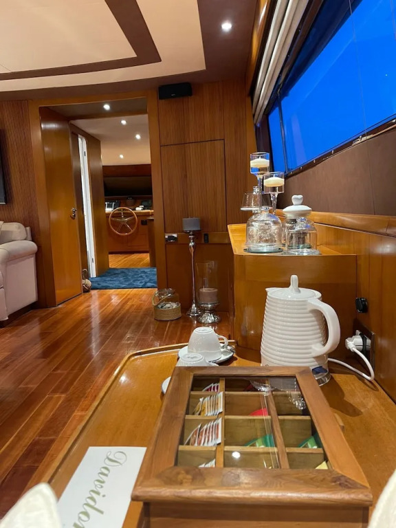 Davidon Yacht