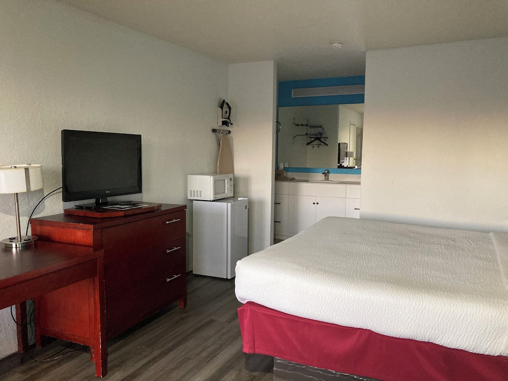 Woodward Inn&Suite