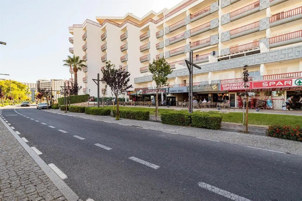 Apartamento 5º n2. Av Tivoli, Vilamoura.