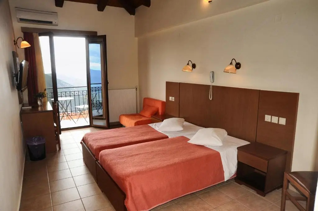 Castri Hotel