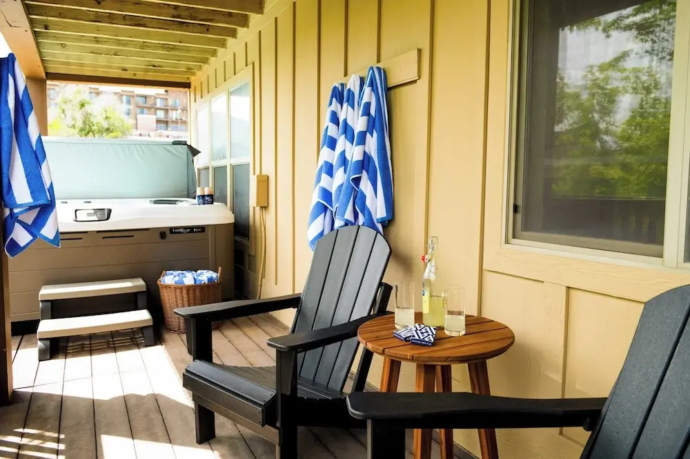 Lucky Bill by Avantstay Lake Views, 15mins to Park City Mtn