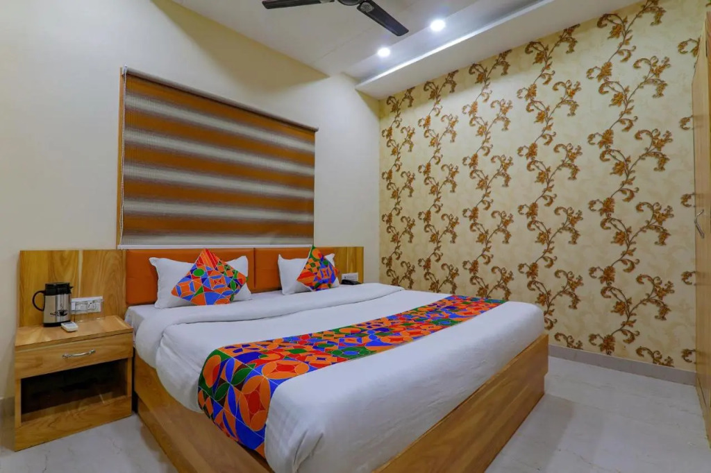 Hotel O Aditya residency