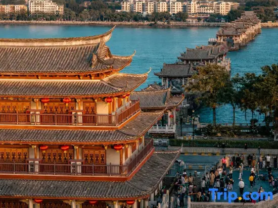 Xiangqian Meisu (Chaozhou Ancient City)