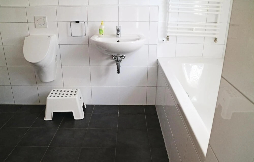 Beautiful Home in Börgerende With 3 Bedrooms, Sauna and Wifi