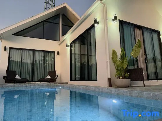 Private Tropical Pool Villa Near Ao Nang Beach