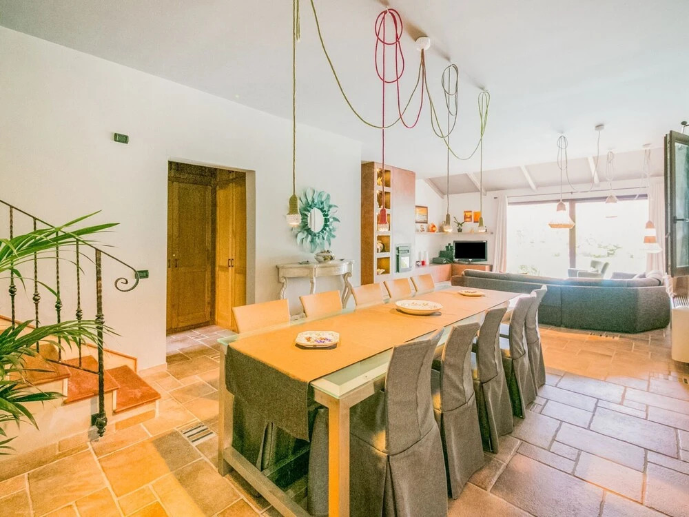 Villa With Private Pool With Salt Water Whirlpool and Cozy Porch