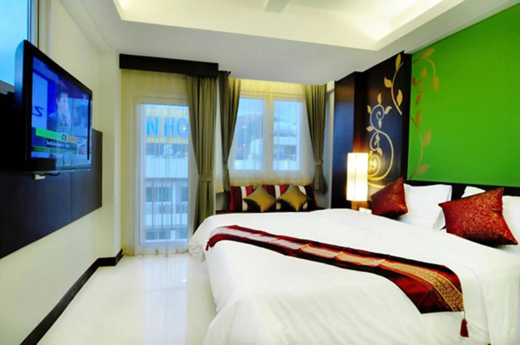 P.S. Hotel