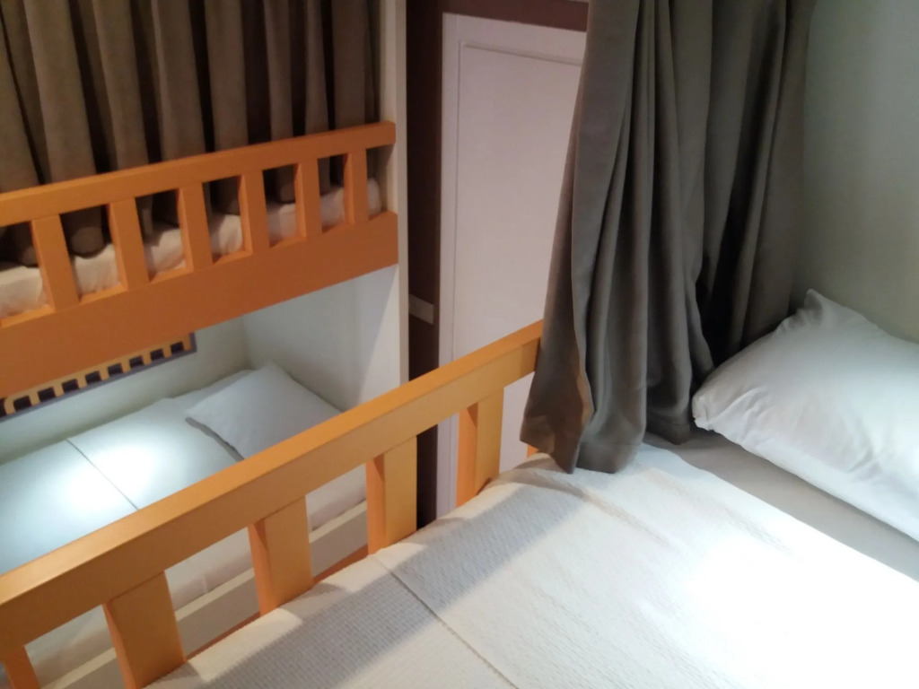 Sakura Hostel & Pub