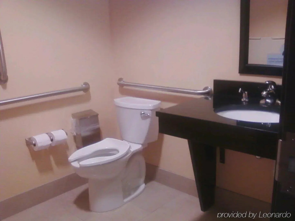Holiday Inn Express & Suites Sidney by IHG