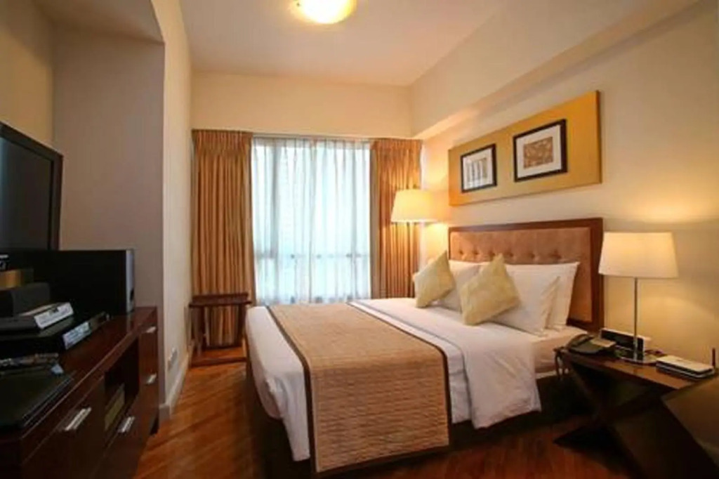 Joya Lofts and Towers - Extended Leasing Services