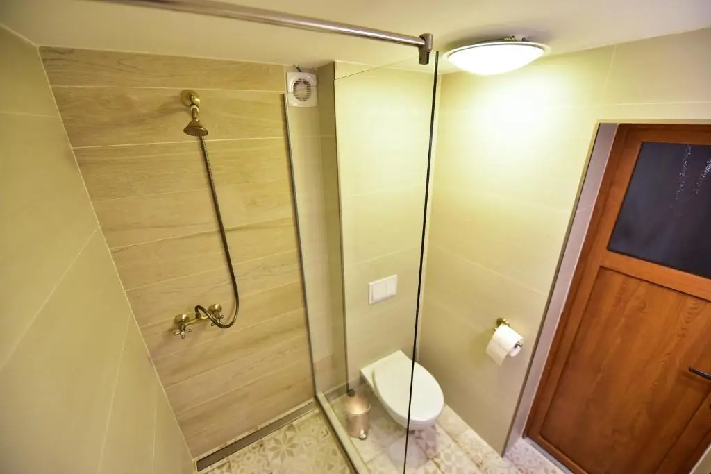 Thalia Apartment