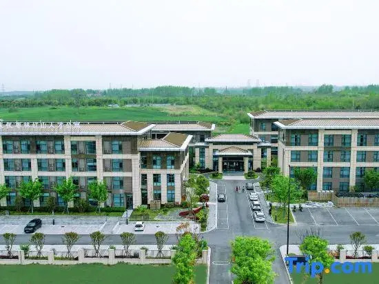 Yangzi Tianyue Hongshan Hotel