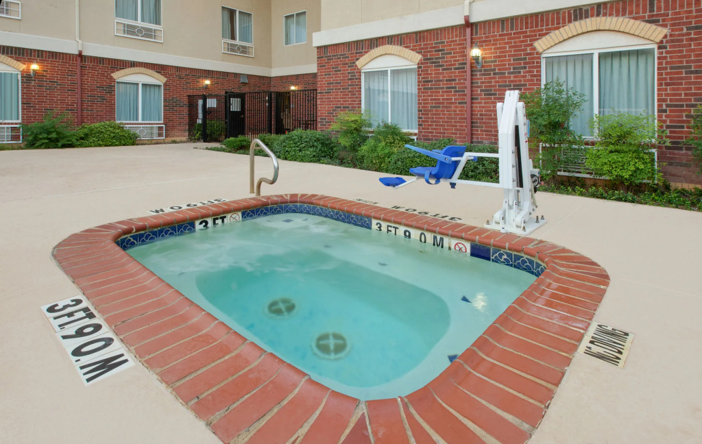 Holiday Inn Express Hotel & Suites Abilene Mall South by IHG