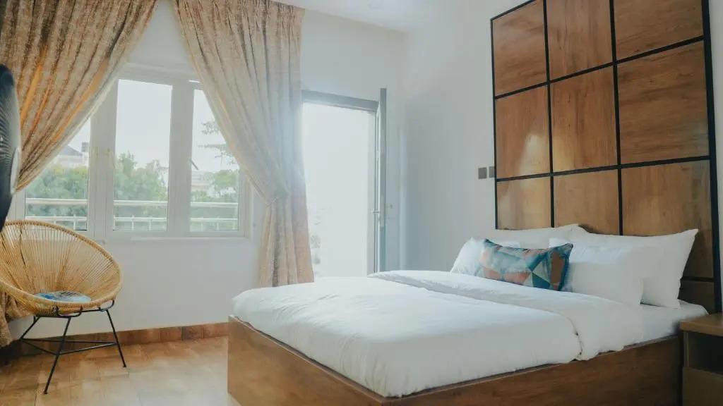 R Residence
