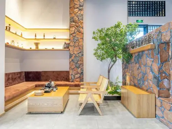 Li Lei B&B Hotel