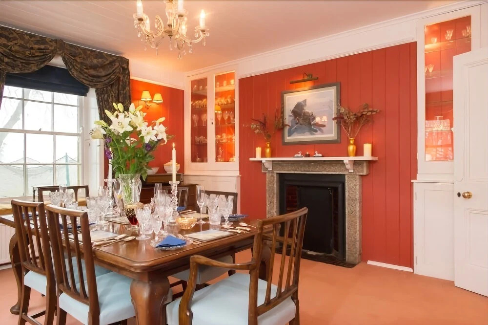 Wydemeet Bed and Breakfast