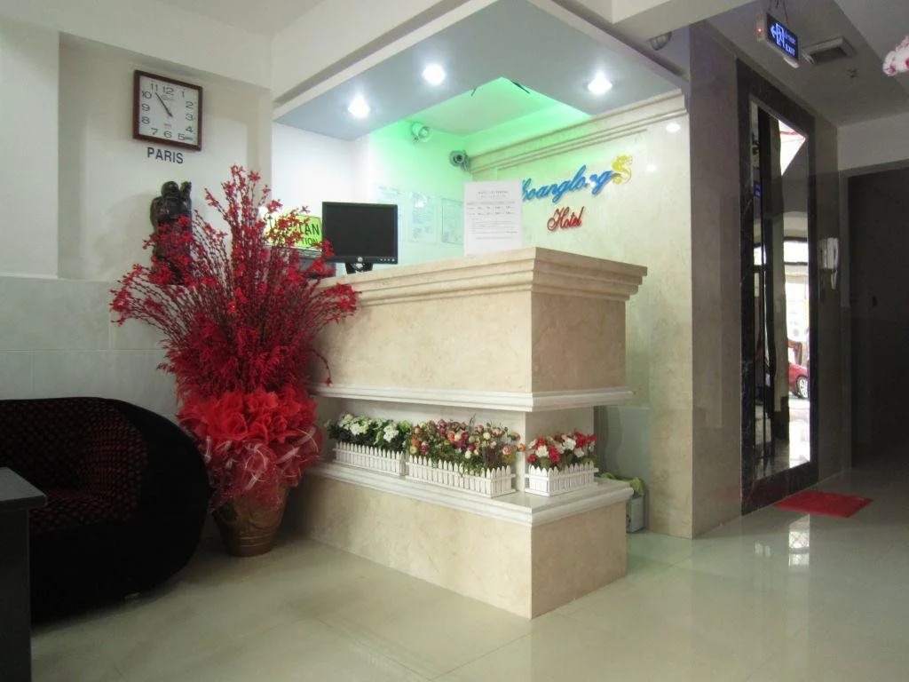 LUNA Hotel