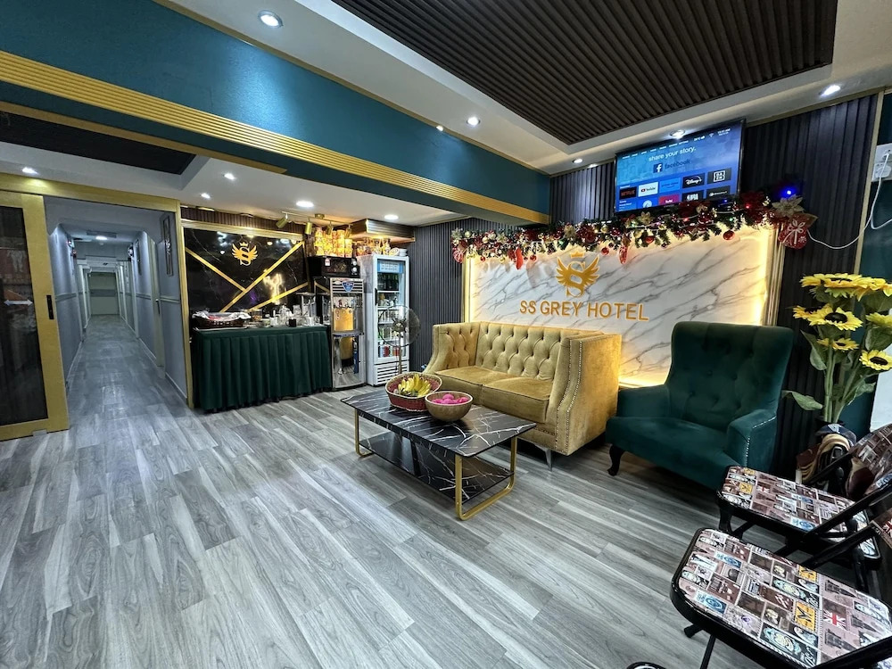 SS Grey Hotel BB